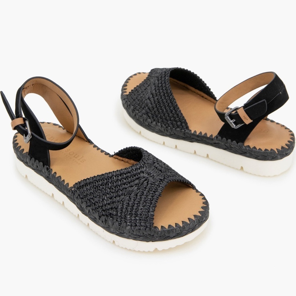 GENTLE SOULS BY KENNETH COLE Lucille Raffia
Platform Sandal/size 6